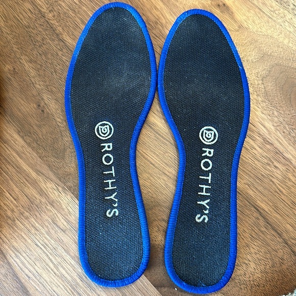 Rothy’s size 6 - Picture 9 of 10